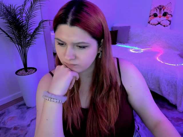 Milenafiery live cam on BongaCams