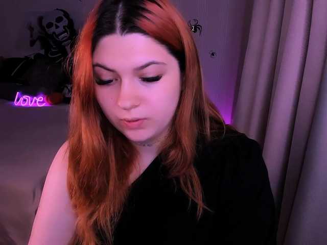 Milenafiery live cam on BongaCams