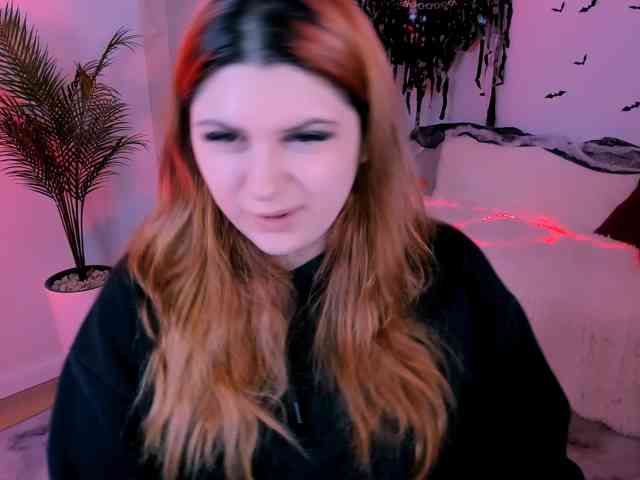 Milenafiery webcam