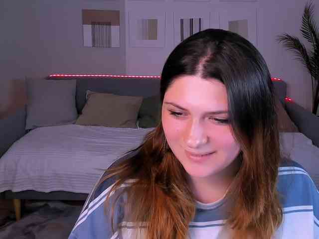 Milenafiery webcam