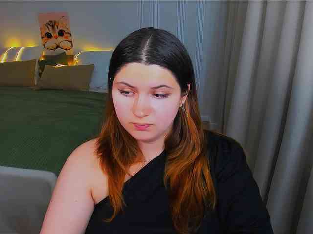 Milenafiery webcam