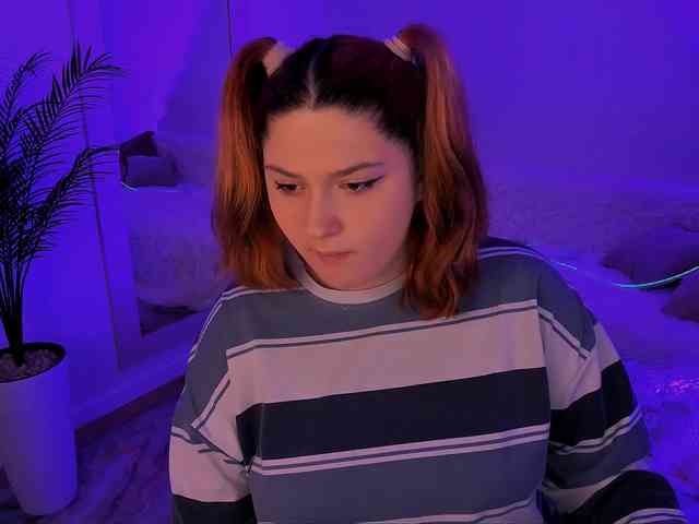 Milenafiery webcam