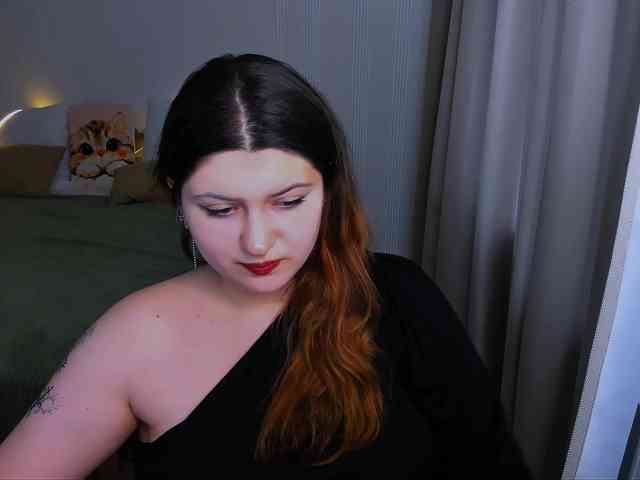 Milenafiery webcam