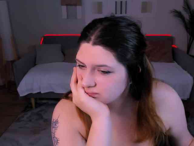 Milenafiery webcam