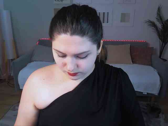 Milenafiery webcam