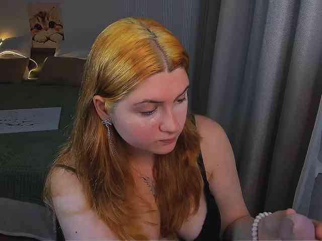 Milenafiery webcam