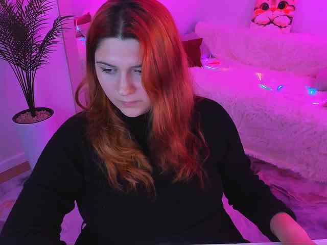 Milenafiery webcam