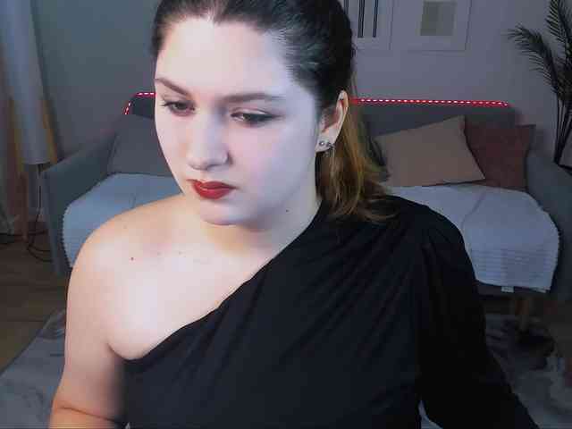 Milenafiery webcam