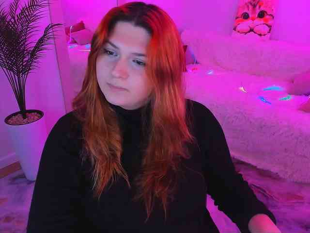 Milenafiery webcam