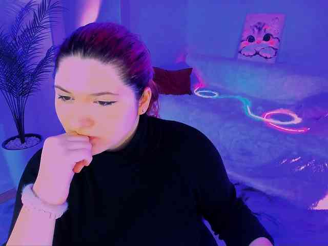 Milenafiery webcam