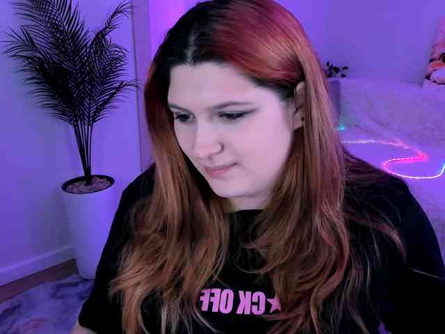 Milenafiery webcam