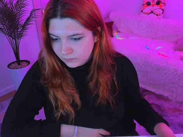 Milenafiery webcam