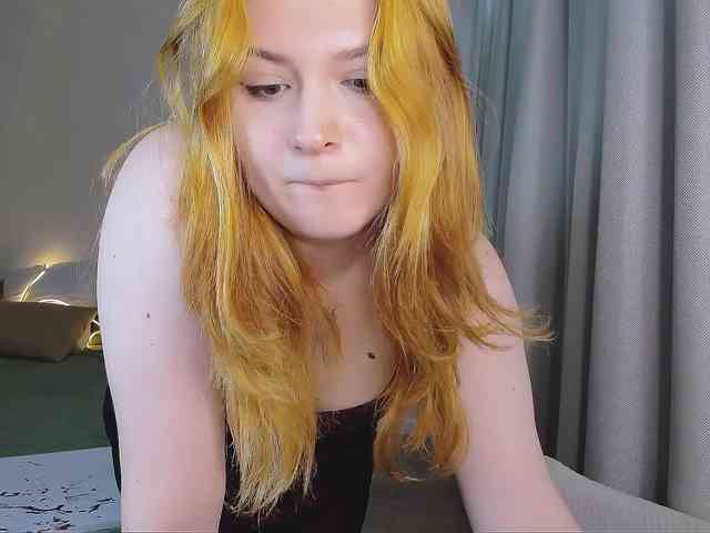 Milenafiery webcam