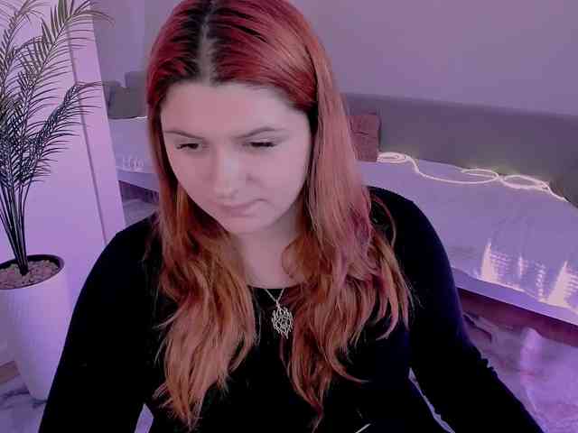 Milenafiery webcam