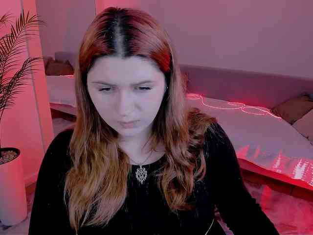 Milenafiery webcam