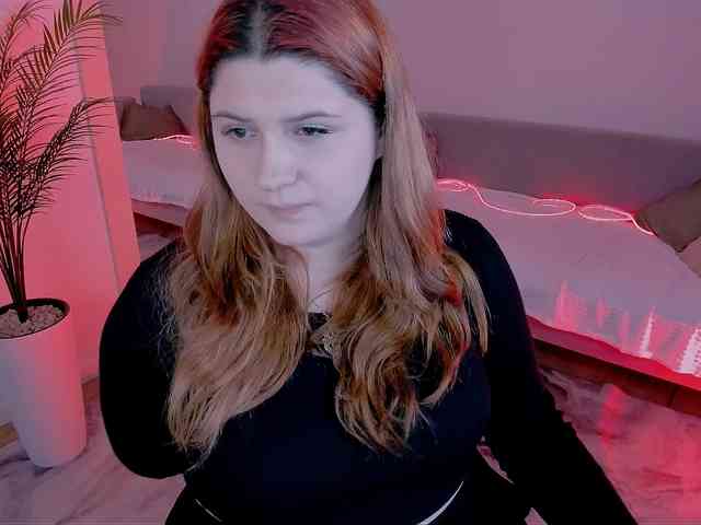 Milenafiery webcam