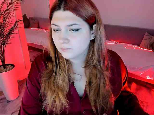 Milenafiery webcam