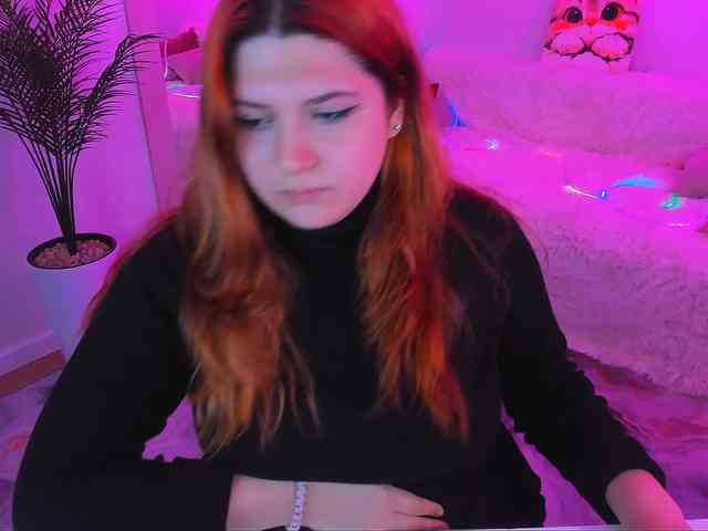 Milenafiery webcam