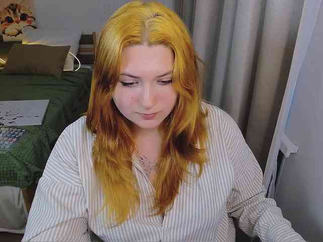 Milenafiery webcam