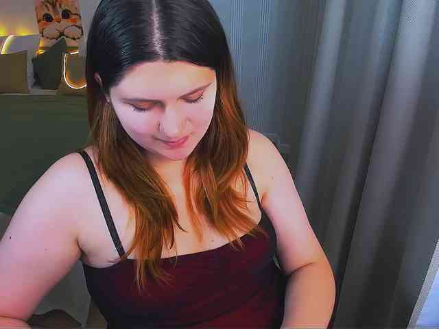 Milenafiery webcam
