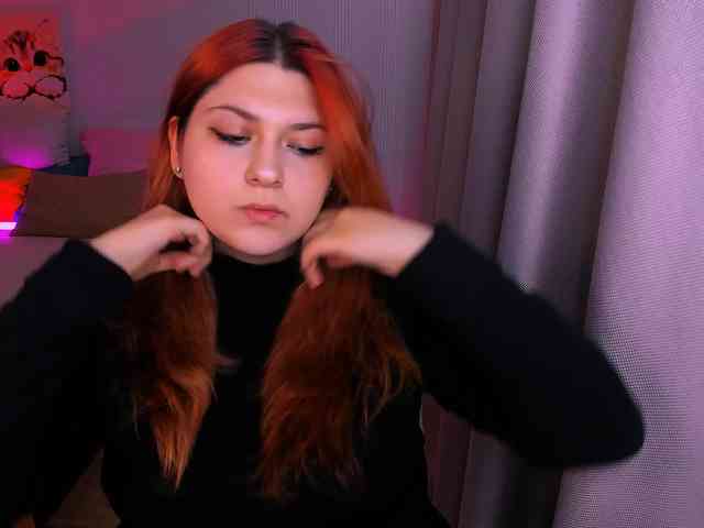 Milenafiery webcam