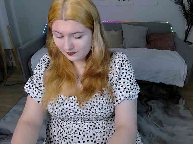 Milenafiery webcam