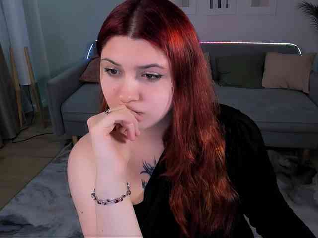 Milenafiery webcam