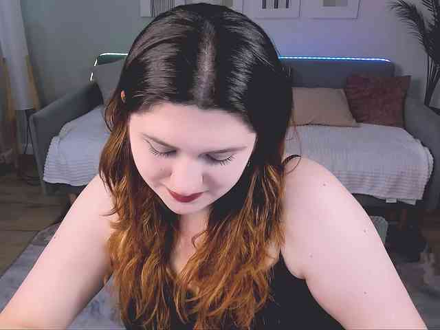 Milenafiery webcam