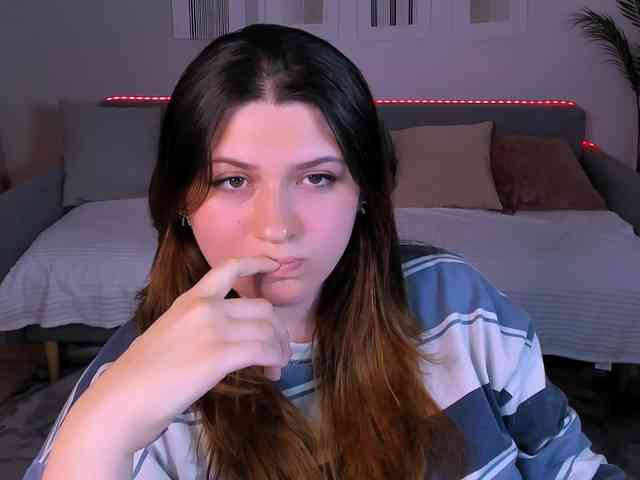 Milenafiery webcam