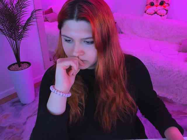 Milenafiery webcam