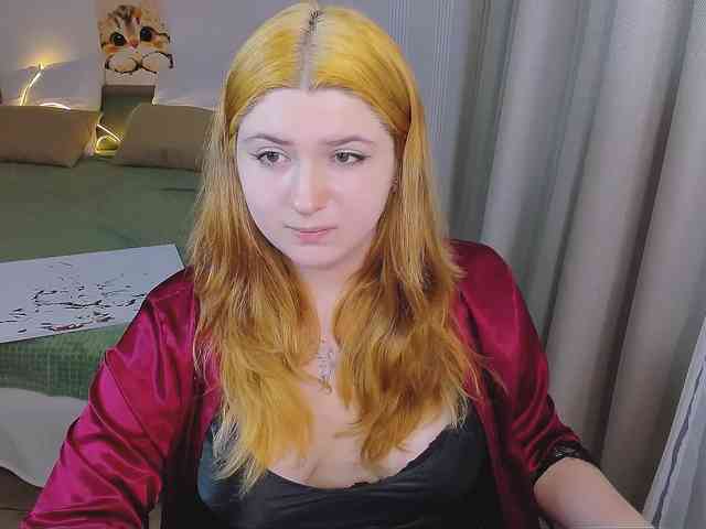 Milenafiery webcam