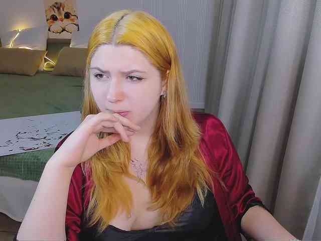Milenafiery webcam