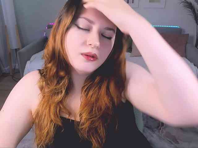 Milenafiery webcam
