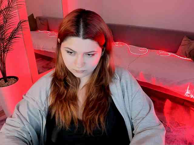 Milenafiery webcam