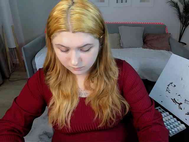 Milenafiery webcam