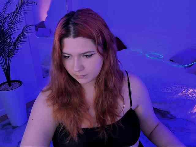 Milenafiery webcam