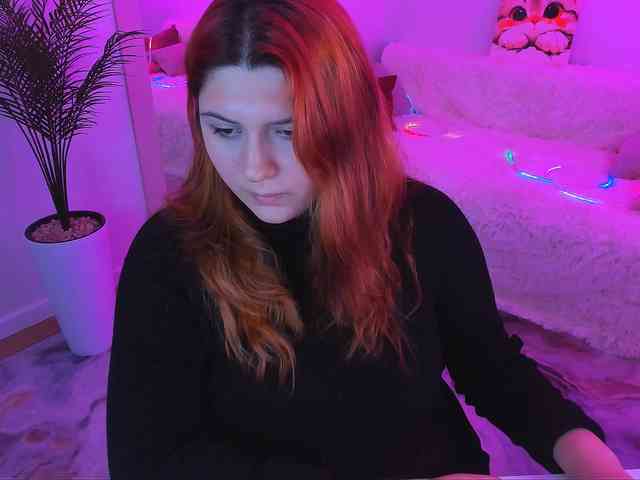 Milenafiery webcam