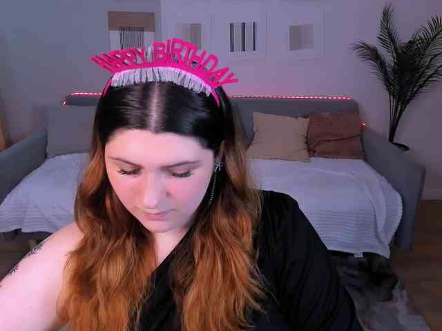 Milenafiery webcam