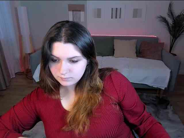 Milenafiery webcam