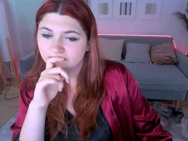 Milenafiery webcam
