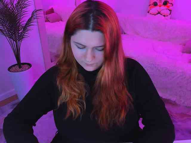 Milenafiery webcam