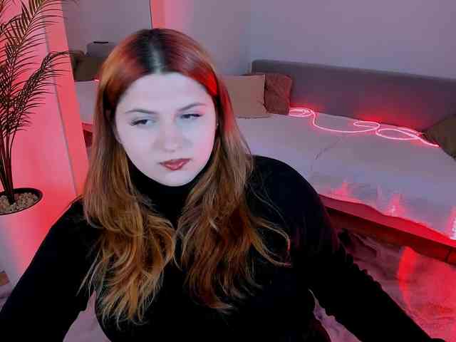 Milenafiery webcam