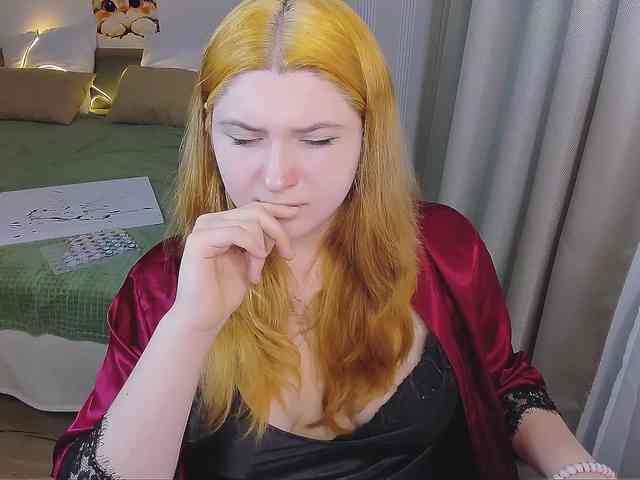 Milenafiery webcam