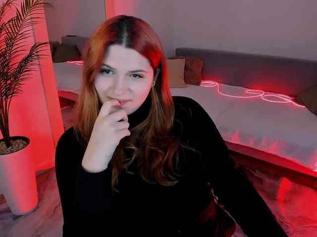 Milenafiery webcam