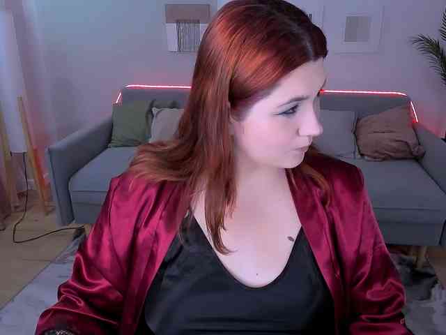 Milenafiery webcam