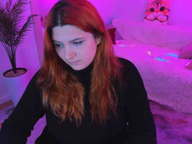 Milenafiery webcam