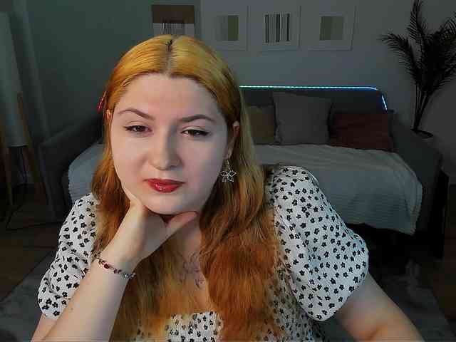 Milenafiery webcam