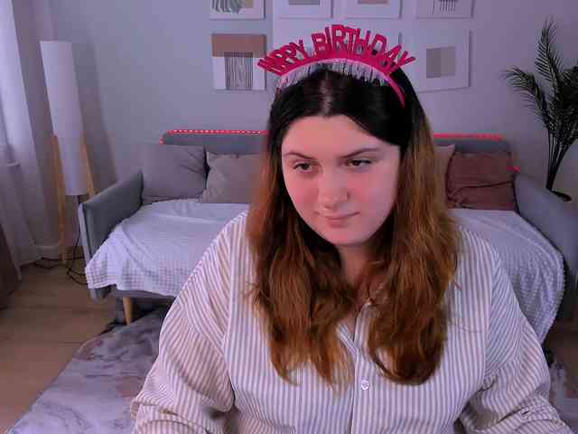 Milenafiery webcam