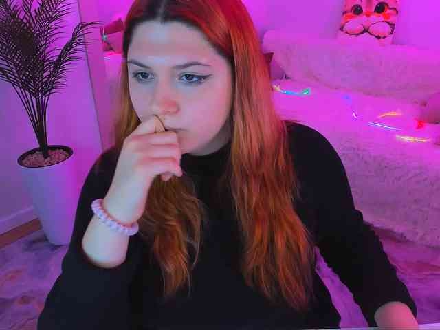 Milenafiery webcam