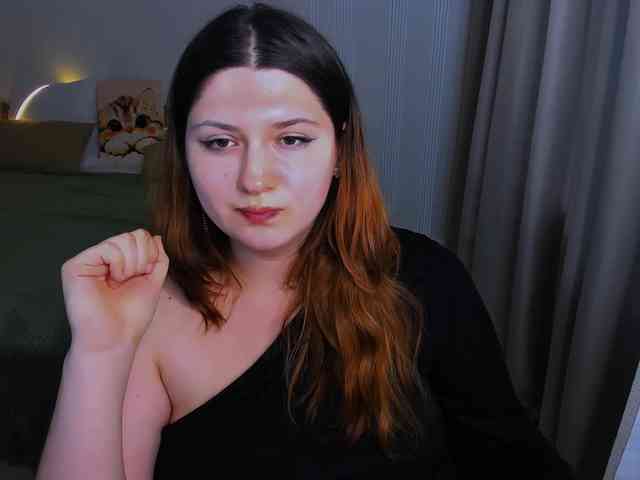 Milenafiery webcam